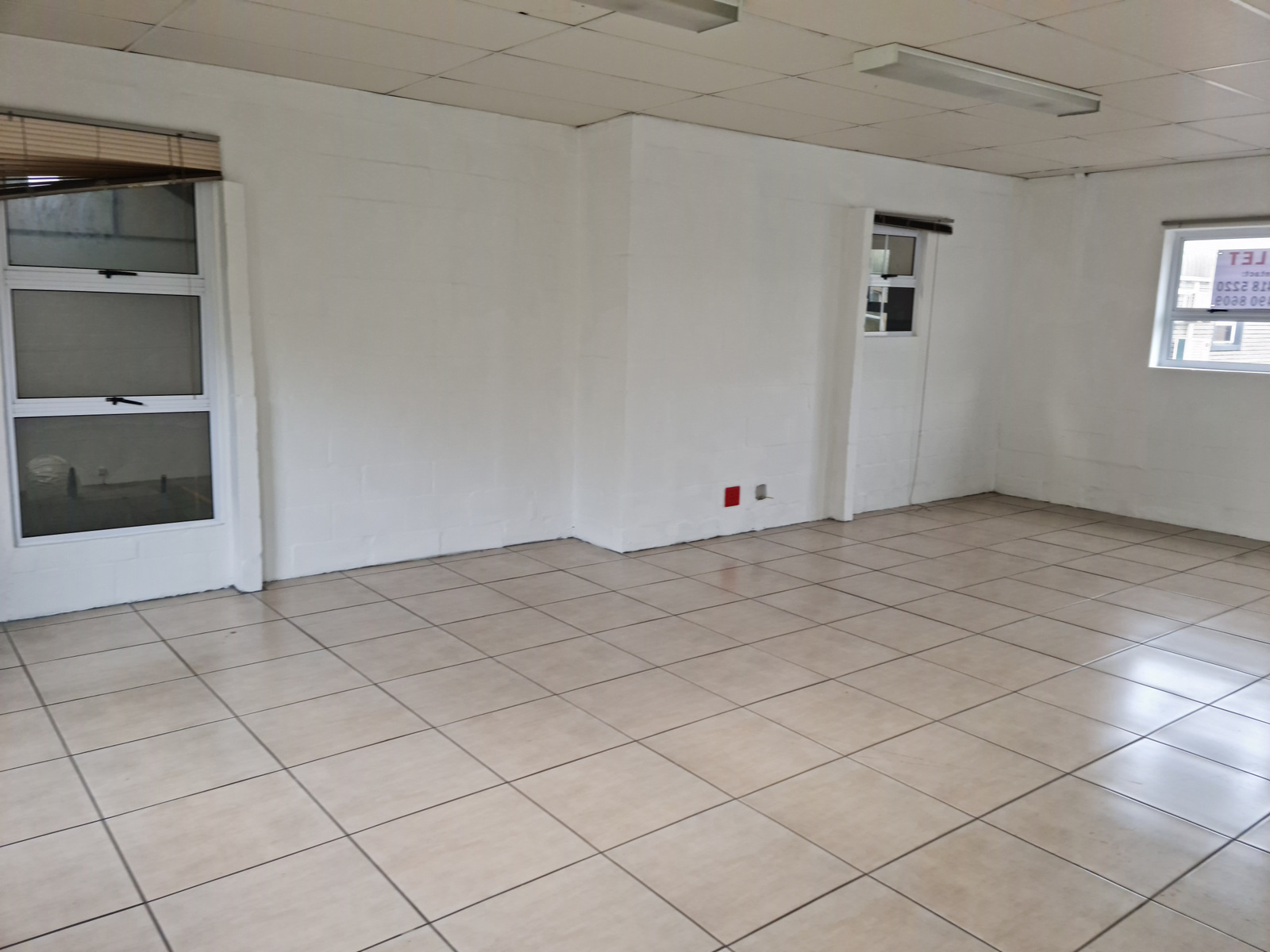 To Let commercial Property for Rent in Somerset West Business Park Western Cape